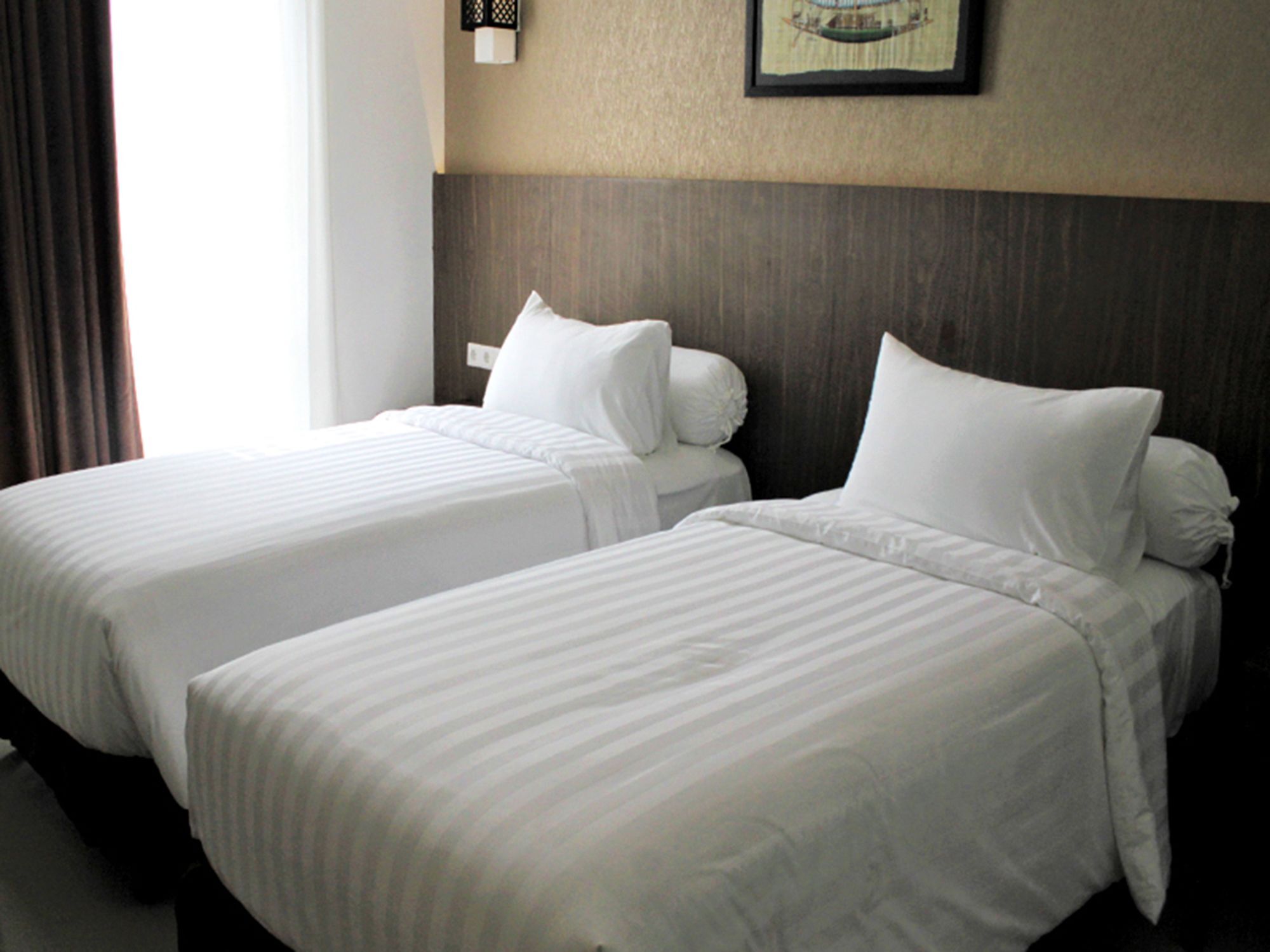 The Azana Hotel Airport Semarang Kültér fotó